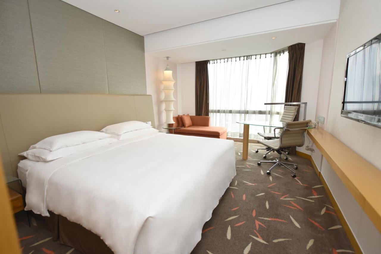 Crowne Plaza Zhongshan Wing On City By Ihg Exterior photo